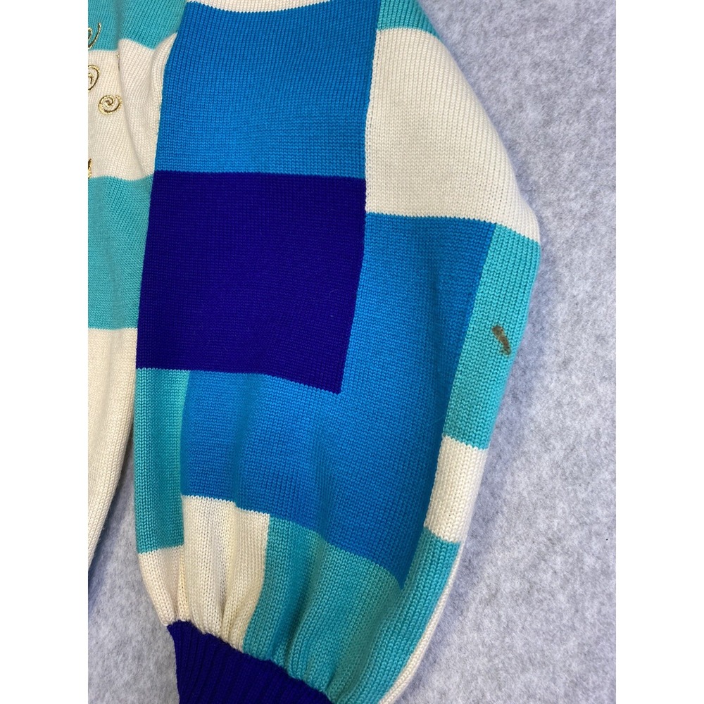 St‎ John Sweater Womens Small Blue Geometric Pullover Abstract Star Hearts Knit - Picture 3 of 12